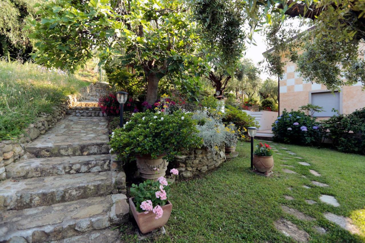 Casa Anna A Pietrasanta In Toscana Con Piscina Eksteriør billede